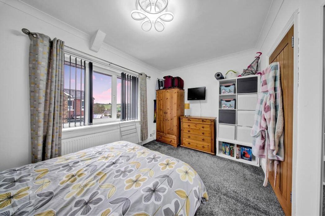 Property image 15 of 41