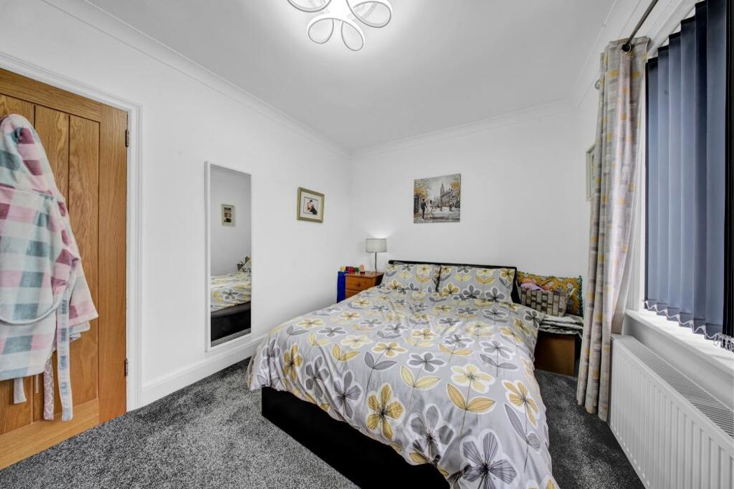 Property image 14 of 41