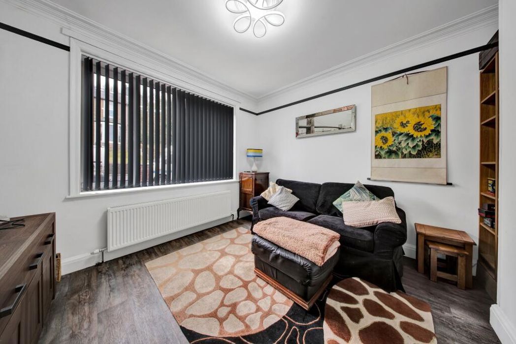 Property image 5 of 41