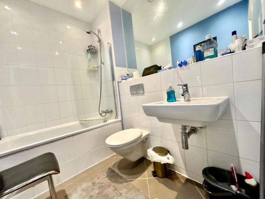 Property image 4 of 5