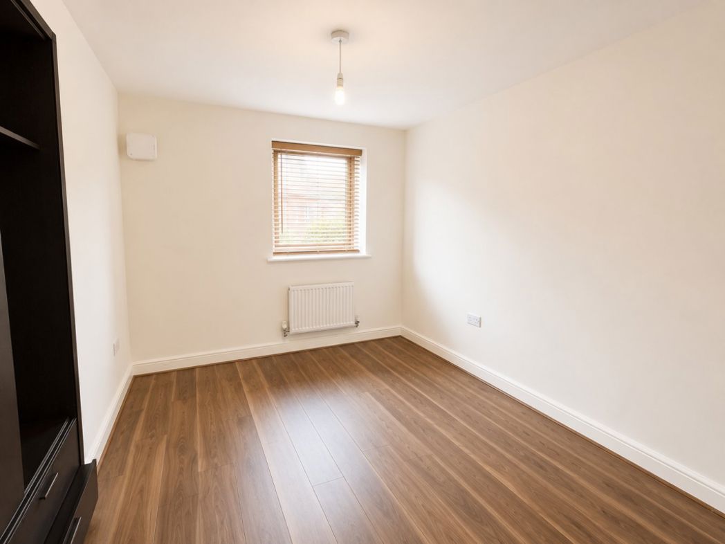 Property image 4 of 6