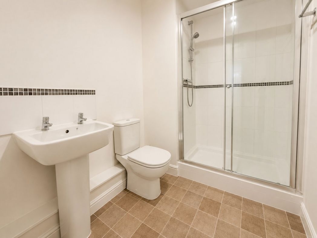 Property image 5 of 6