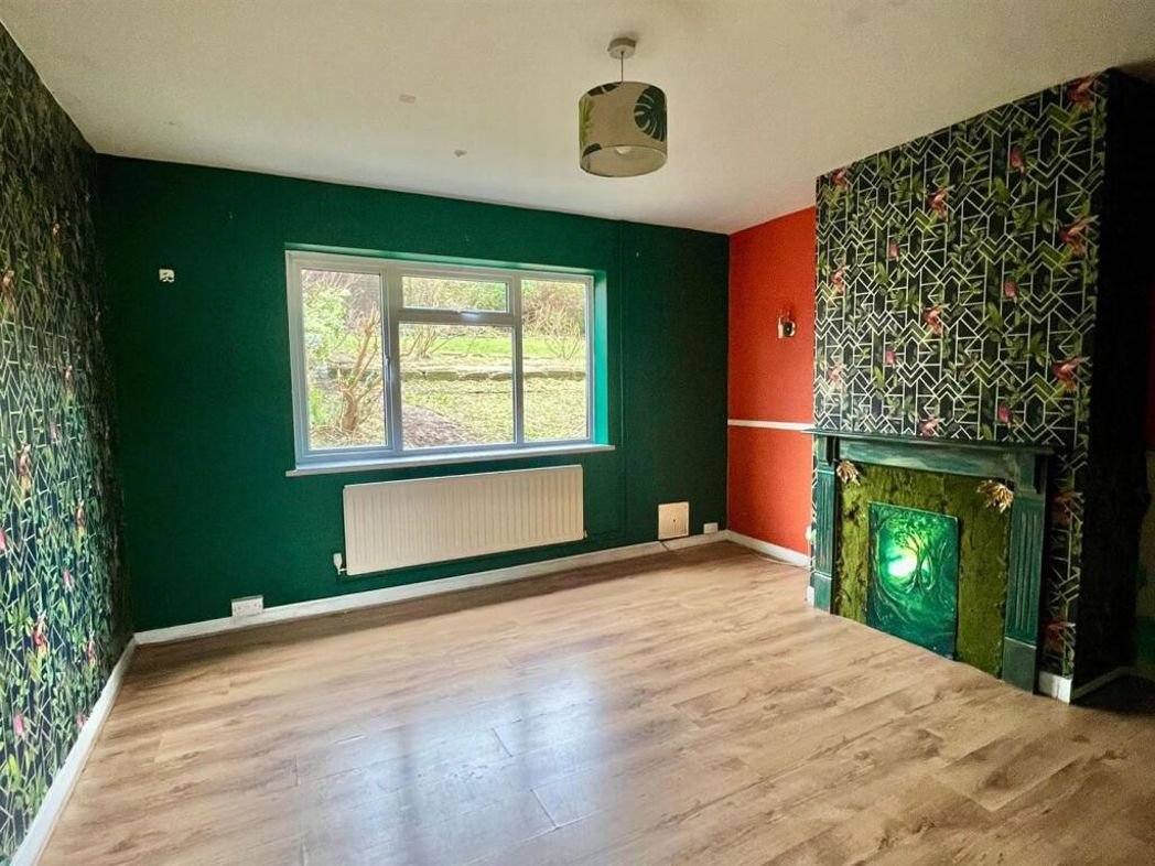 Property image 3 of 11