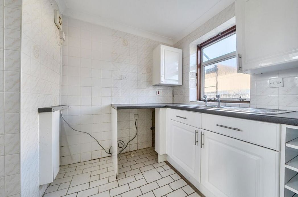 Property image 10 of 18