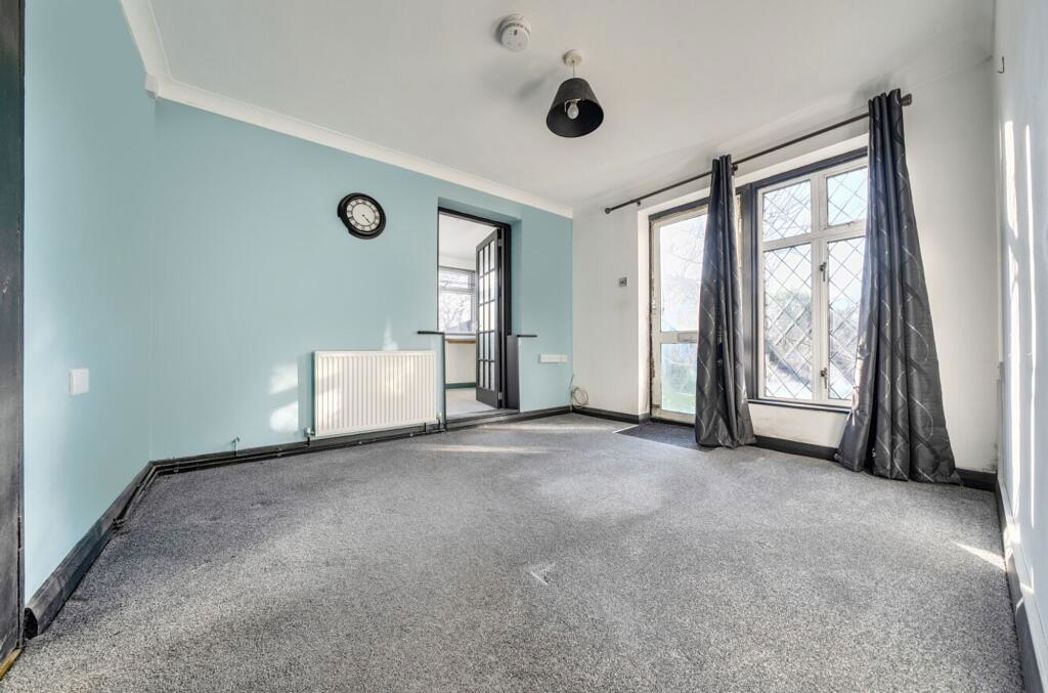 Property image 14 of 18