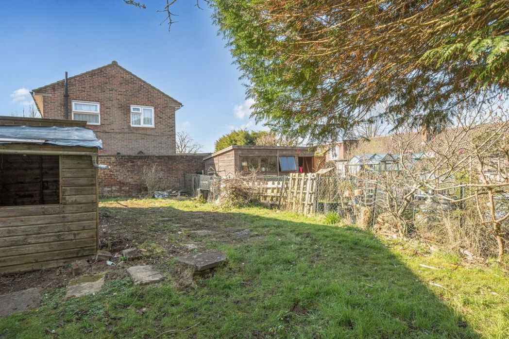 Property image 16 of 19