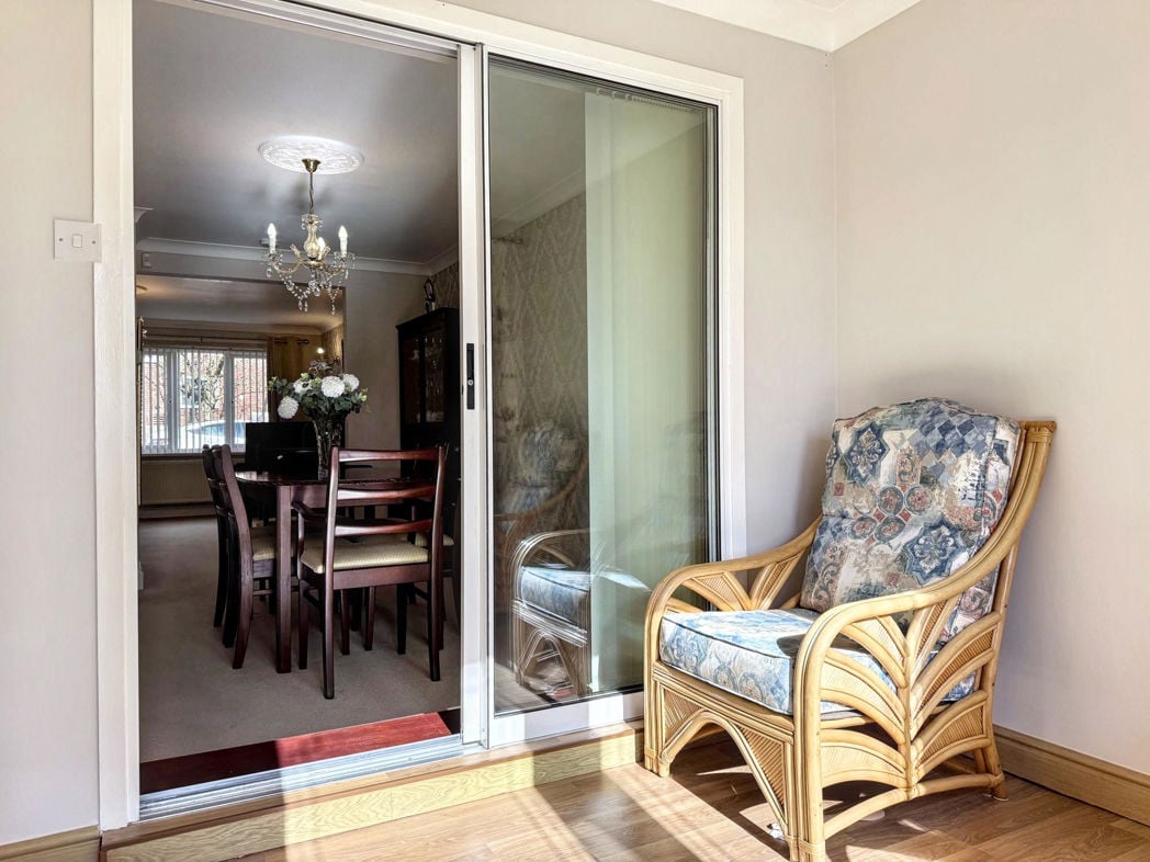 Property image 13 of 28