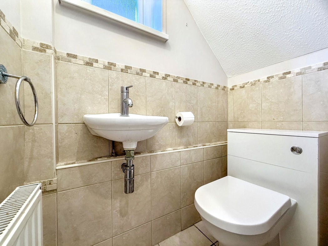 Property image 14 of 28
