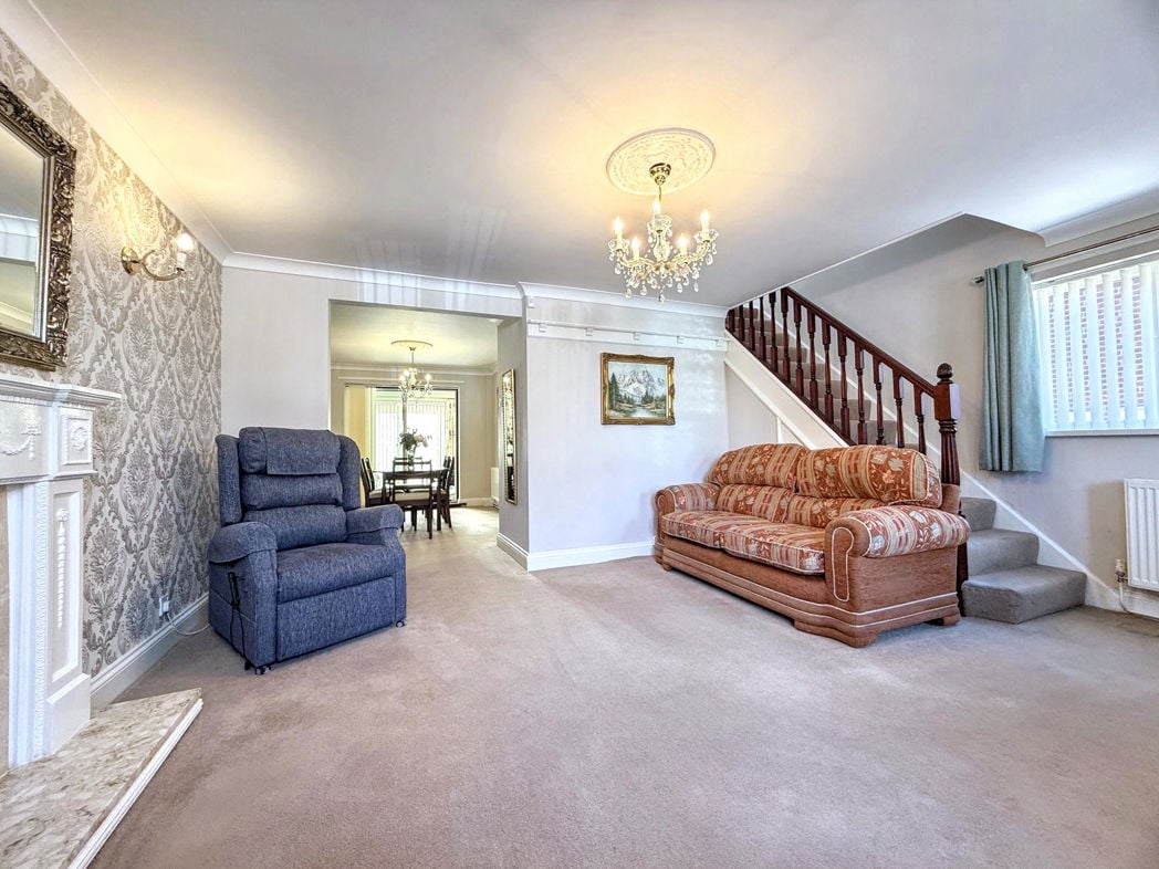 Property image 6 of 28