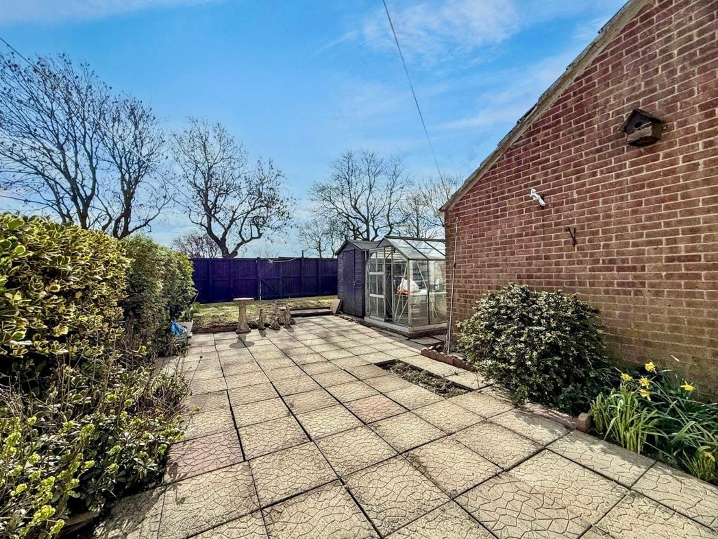Property image 25 of 28