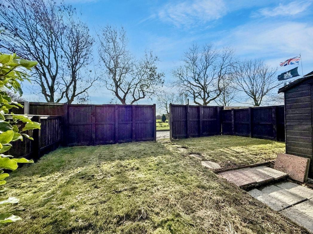 Property image 26 of 28