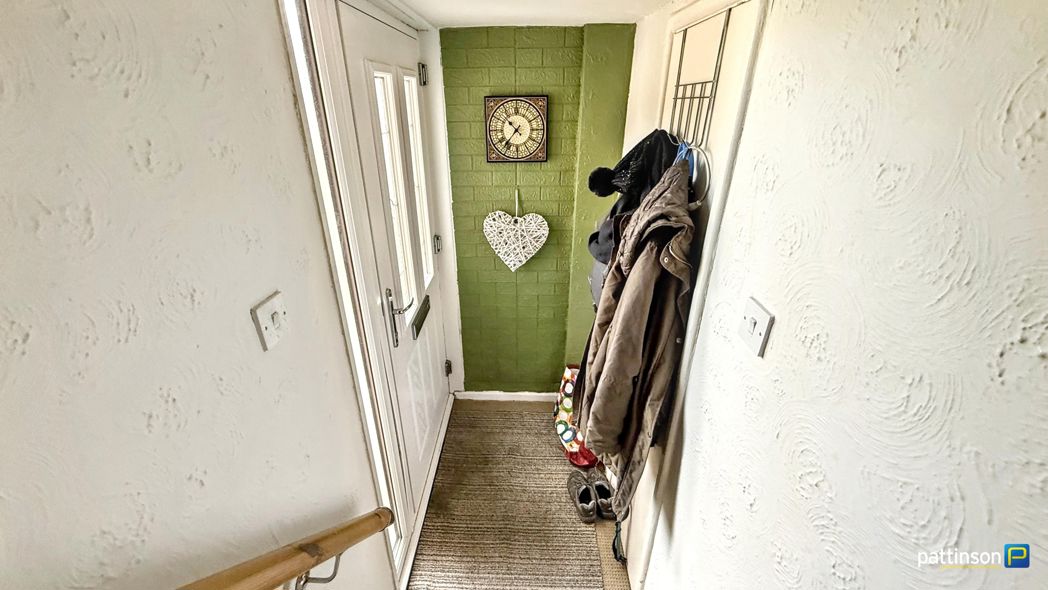 Property image 4 of 13