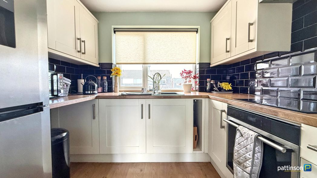 Property image 3 of 13