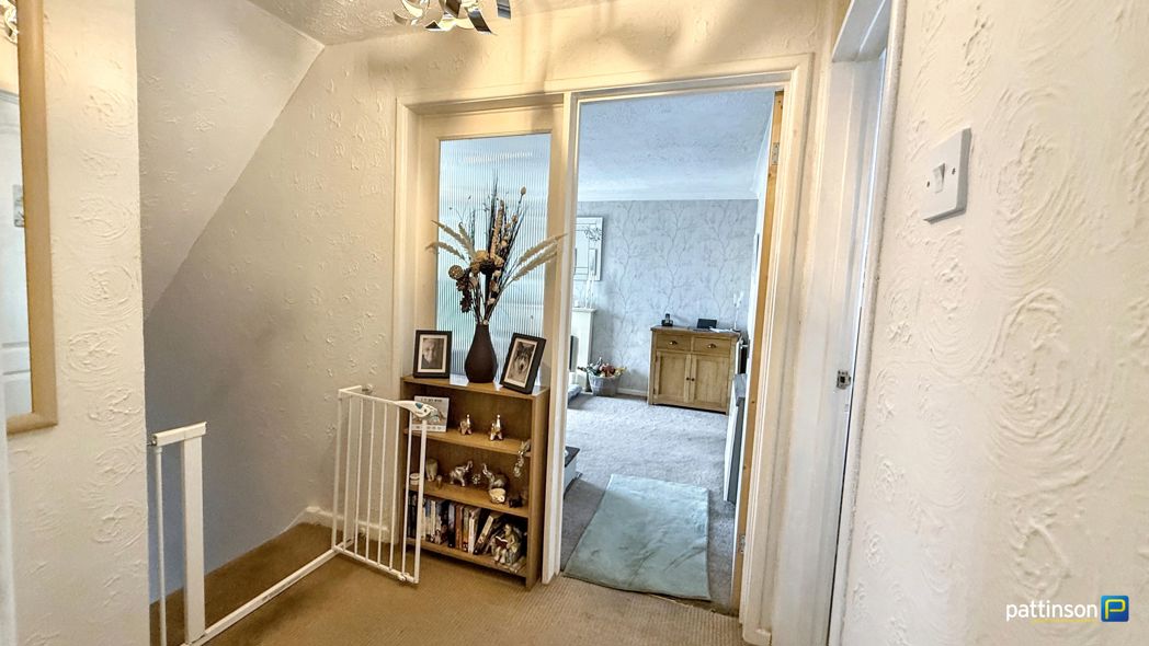 Property image 5 of 13