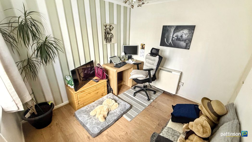 Property image 12 of 13