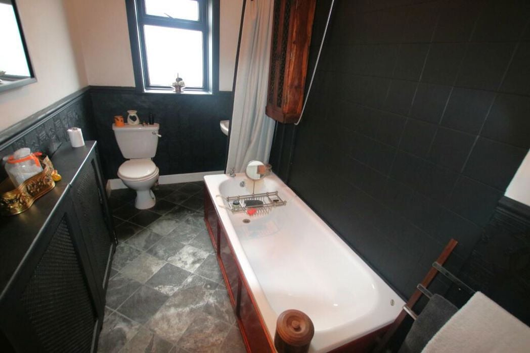Property image 13 of 15