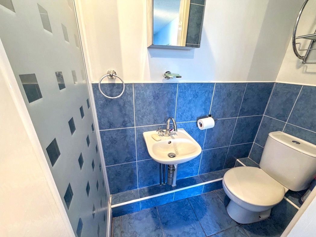 Property image 6 of 16