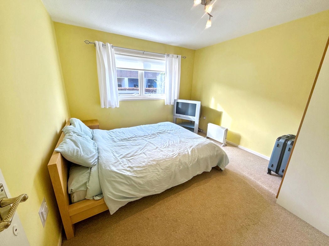 Property image 13 of 16