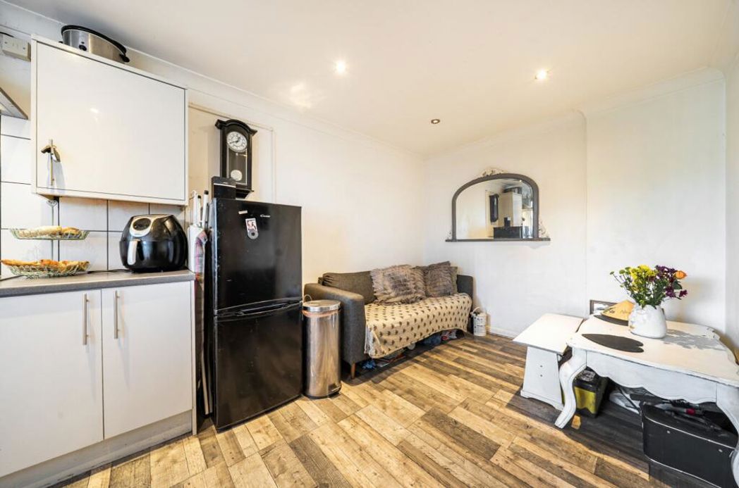 Property image 6 of 13