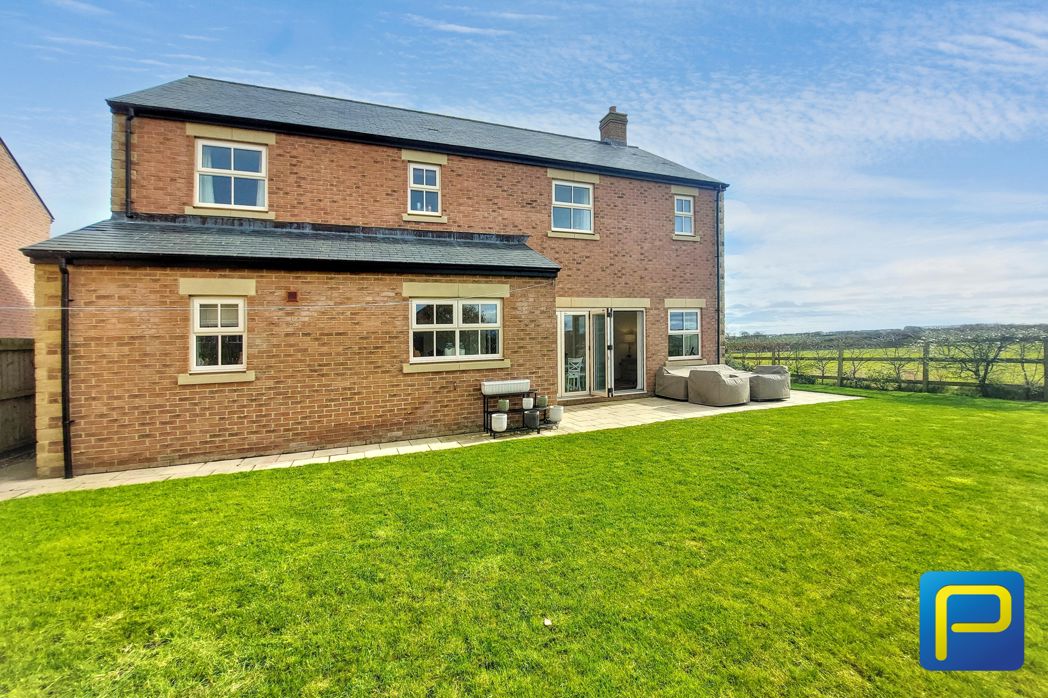 Property image 3 of 28