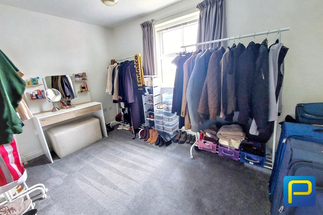 Property image 22 of 28