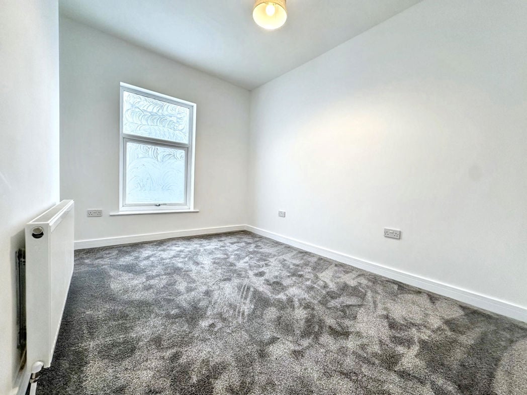 Property image 16 of 22