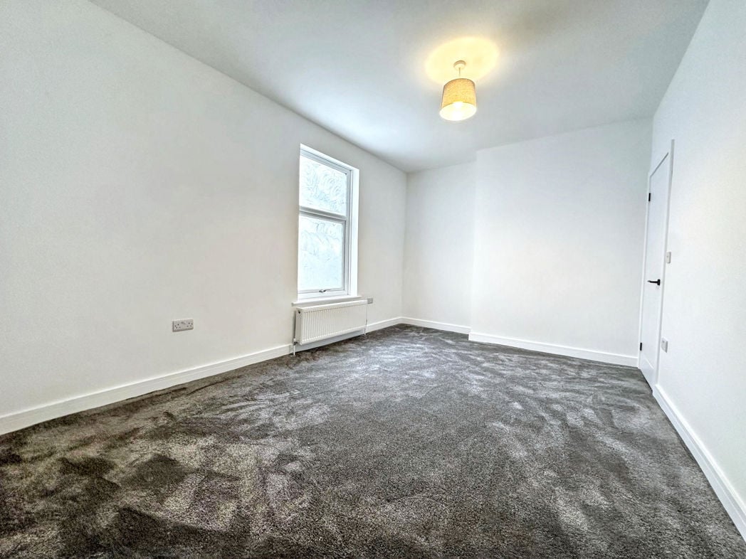 Property image 14 of 22