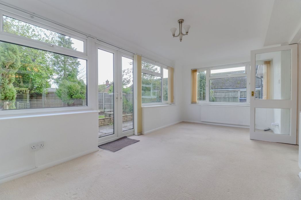 Property image 3 of 13