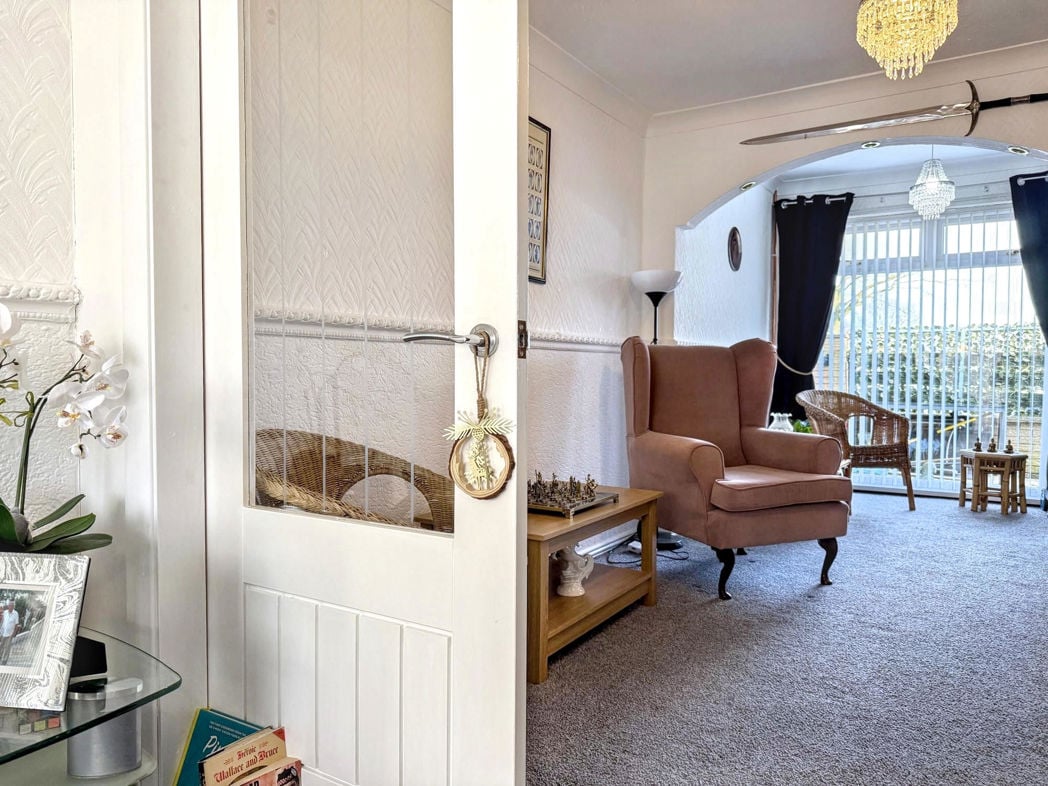 Property image 6 of 27