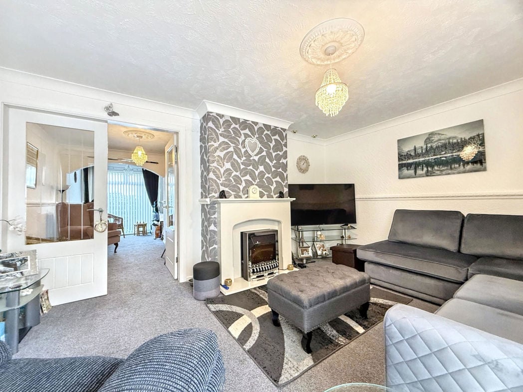 Property image 3 of 27