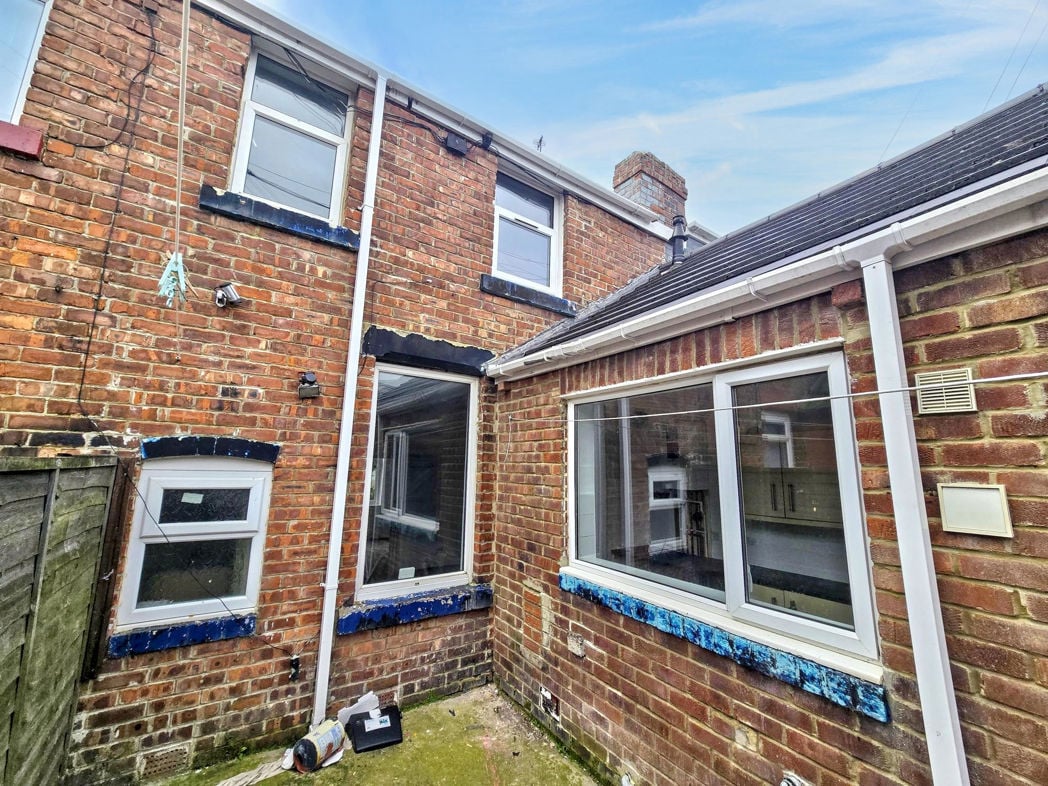Property image 11 of 11