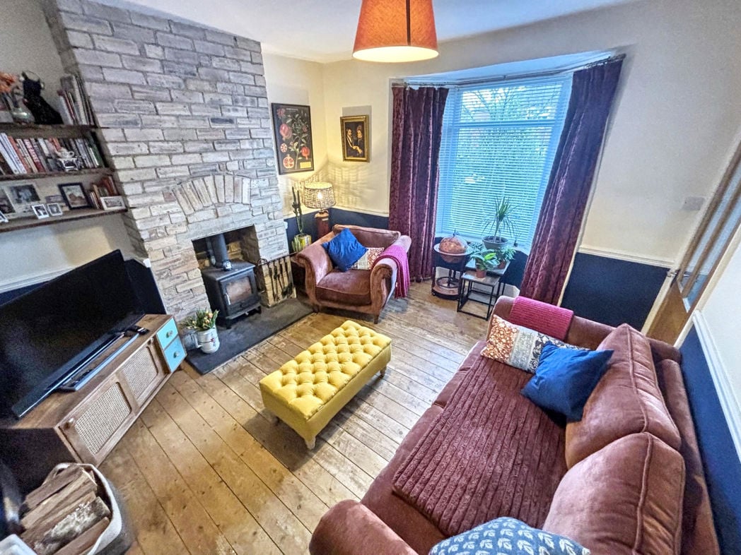 Property image 4 of 19