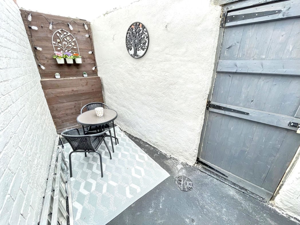 Property image 18 of 19