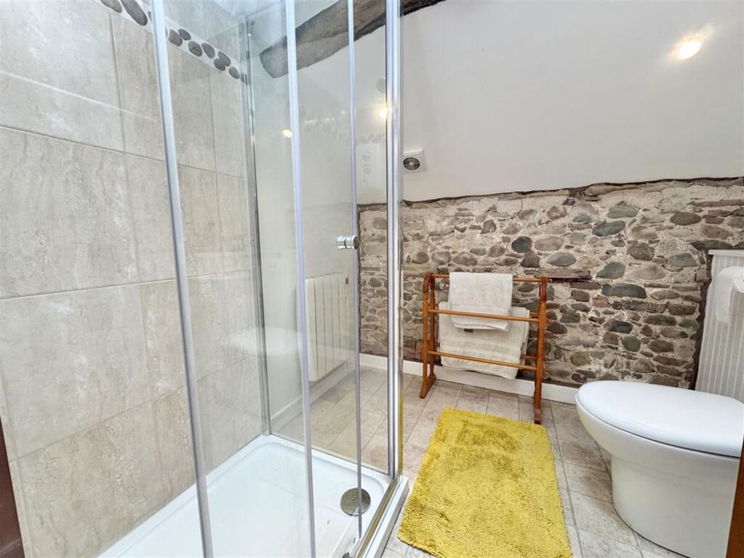 Property image 5 of 20
