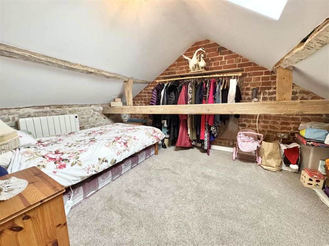 Property image 6 of 20