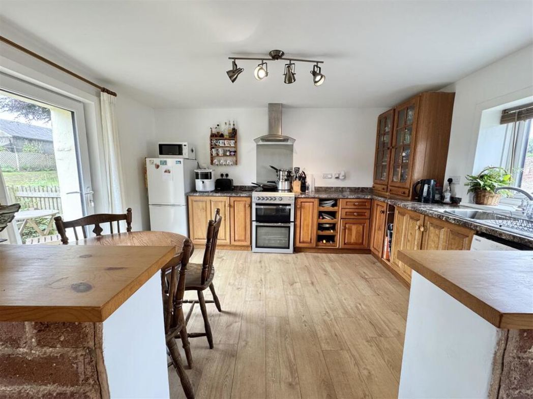 Property image 13 of 20