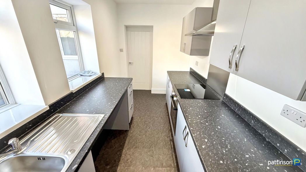 Property image 8 of 22