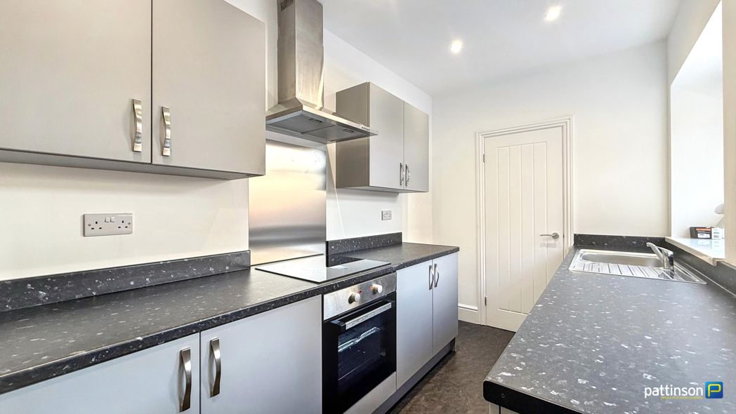 Property image 10 of 22