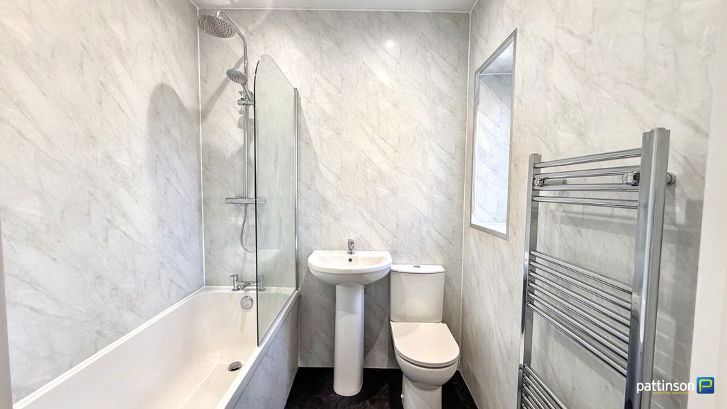 Property image 12 of 22