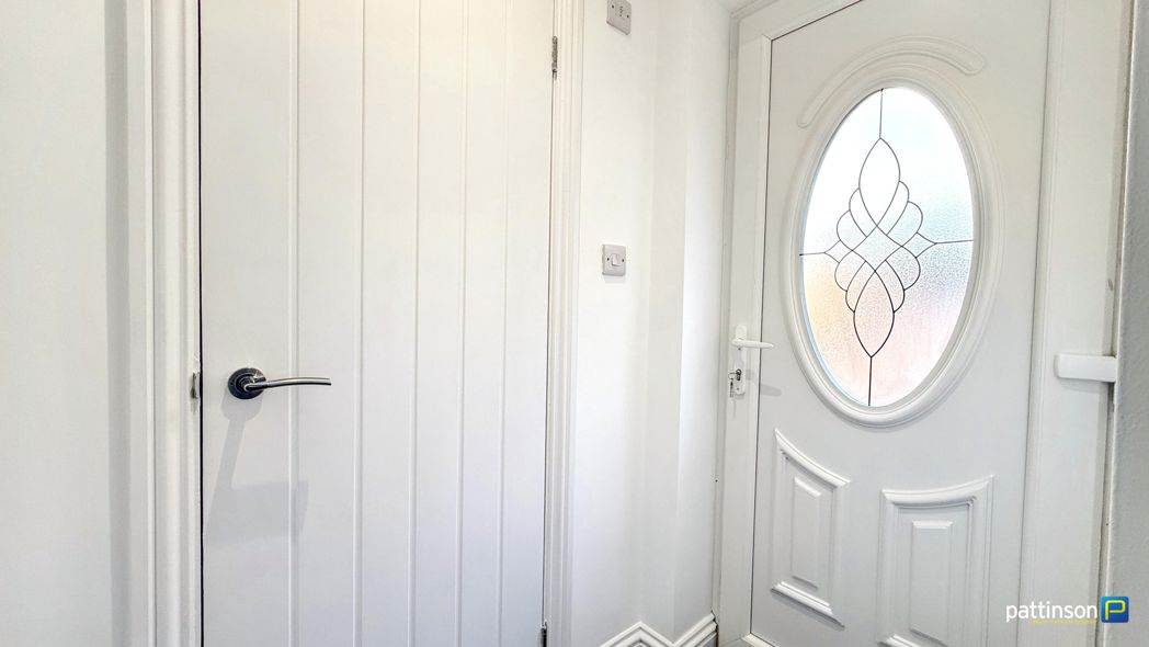 Property image 11 of 22