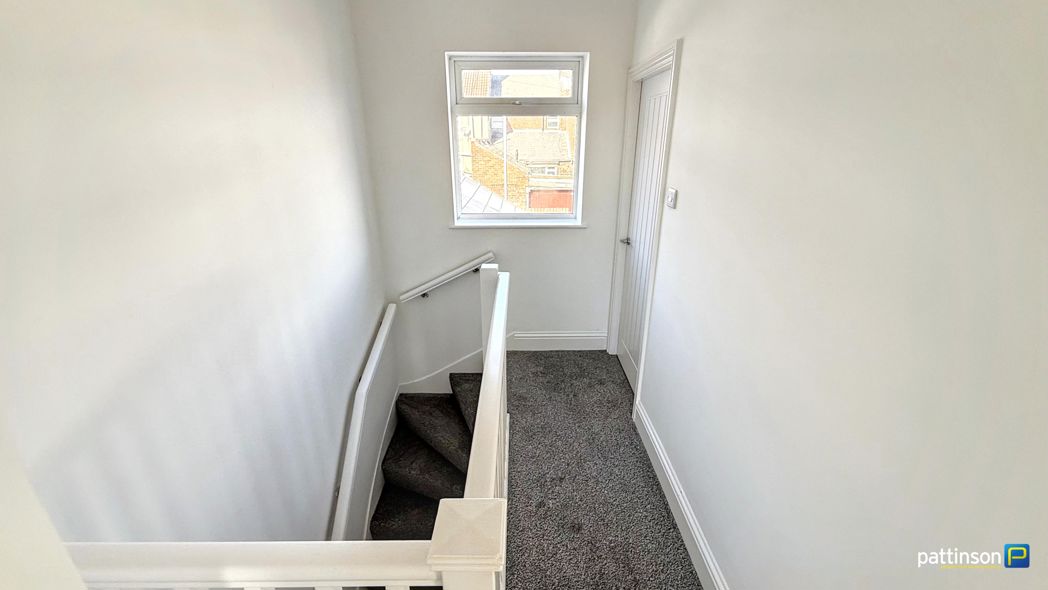 Property image 13 of 22