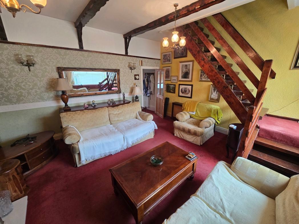 Property image 4 of 15