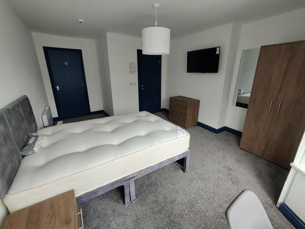 Property image 1 of 6
