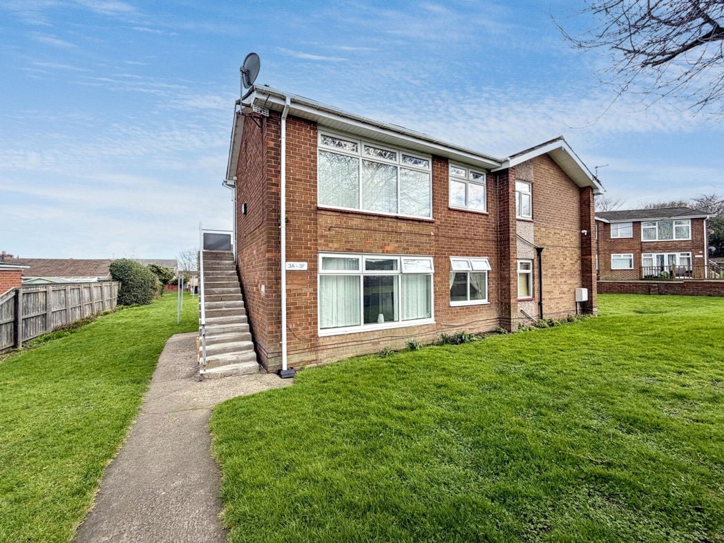 Property image 1 of 11