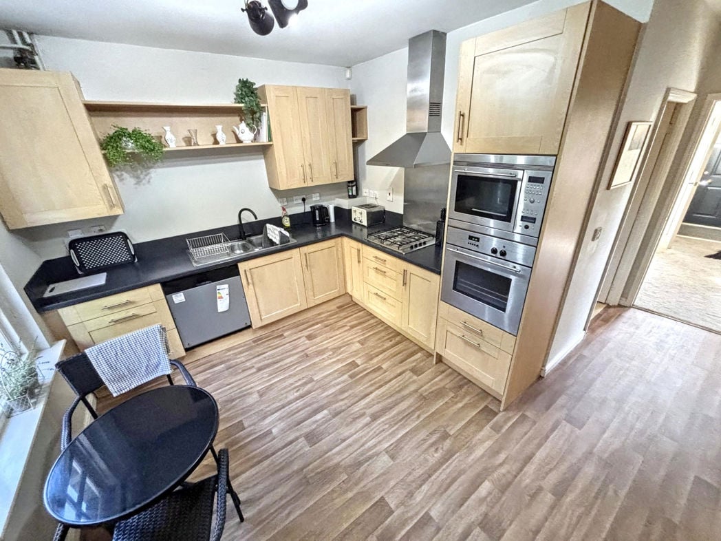 Property image 5 of 23