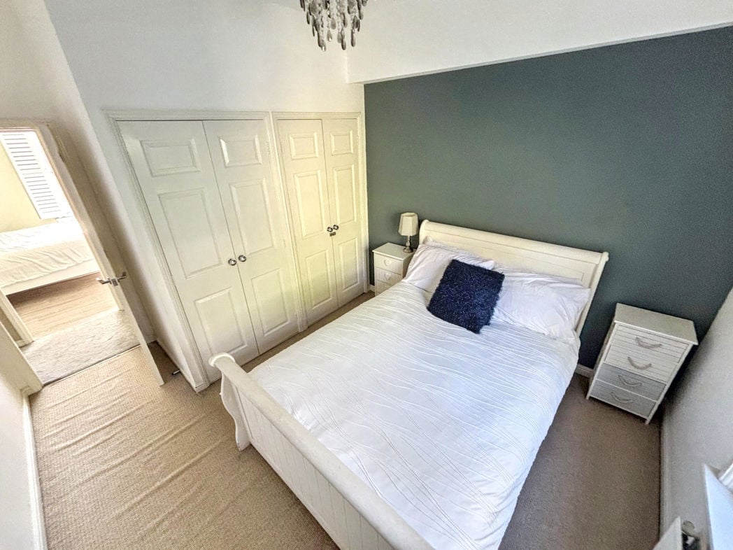Property image 13 of 23