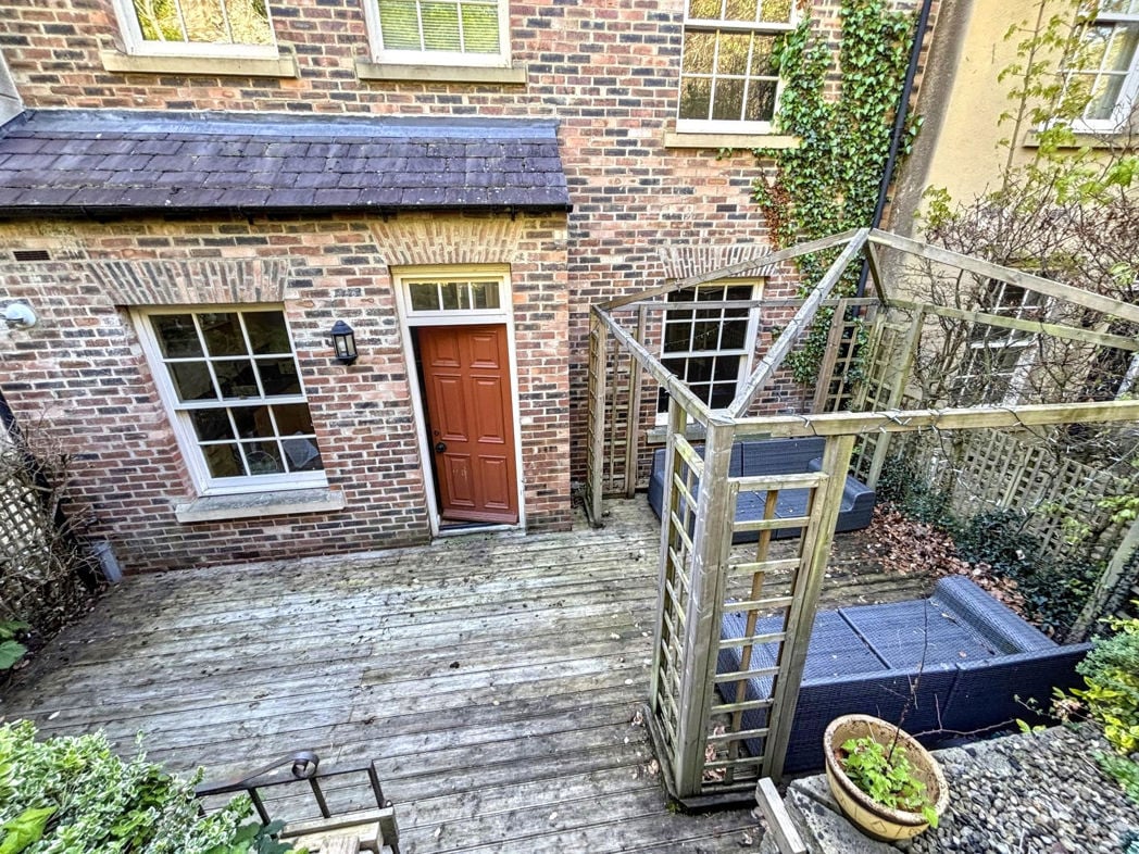 Property image 22 of 23