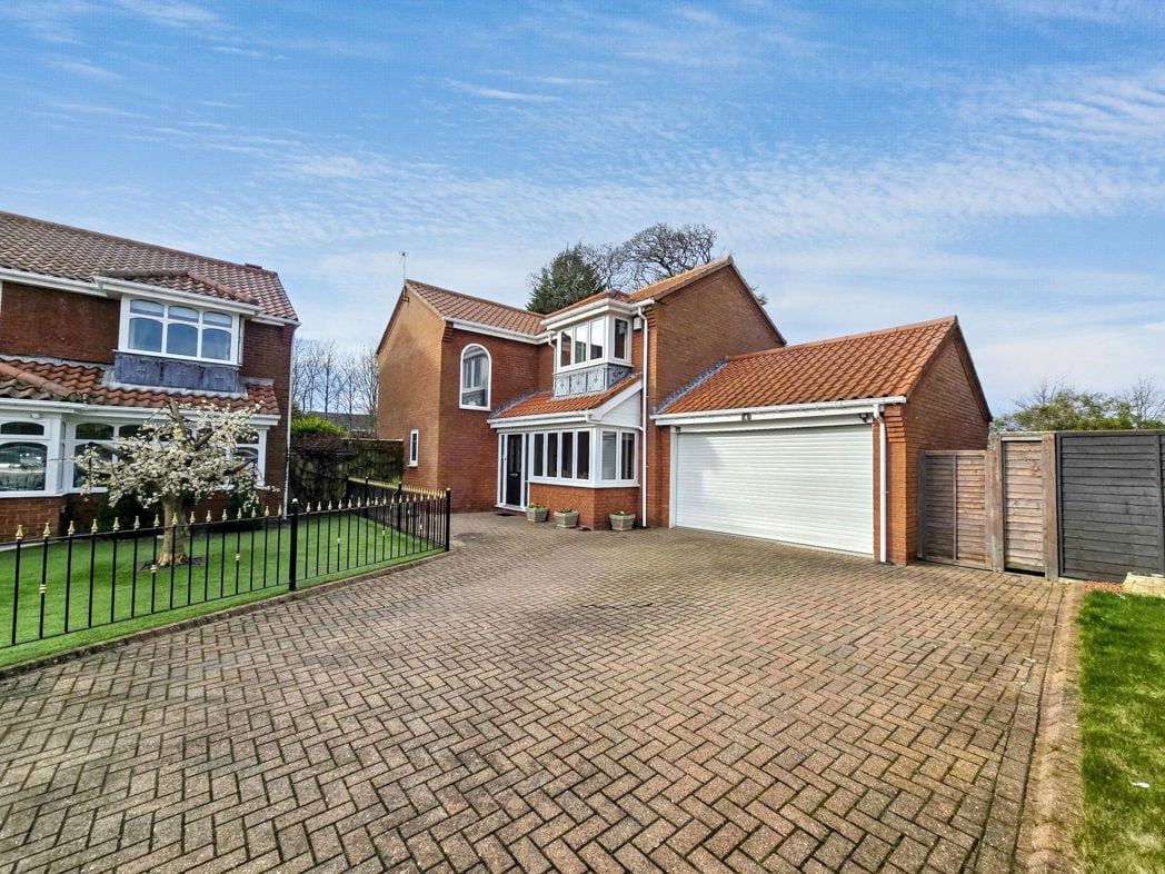 Property image 32 of 44