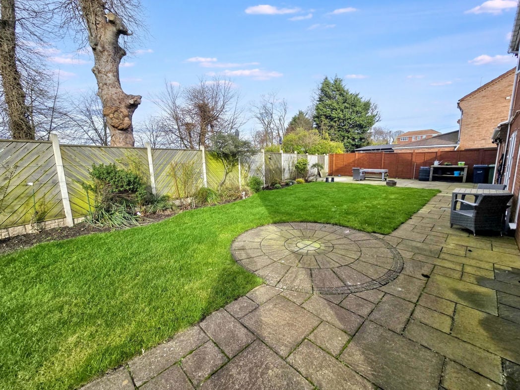 Property image 41 of 44