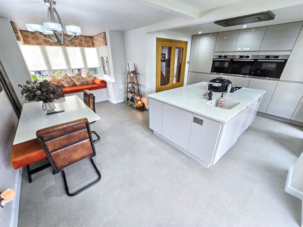 Property image 12 of 44